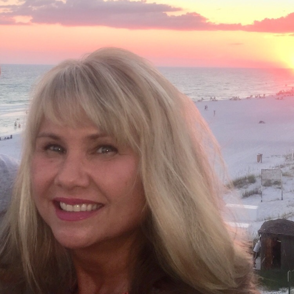 Meet your Posher, Angela